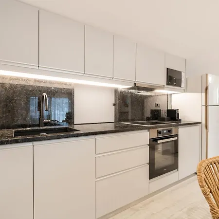 Blue Paradise Apartament *